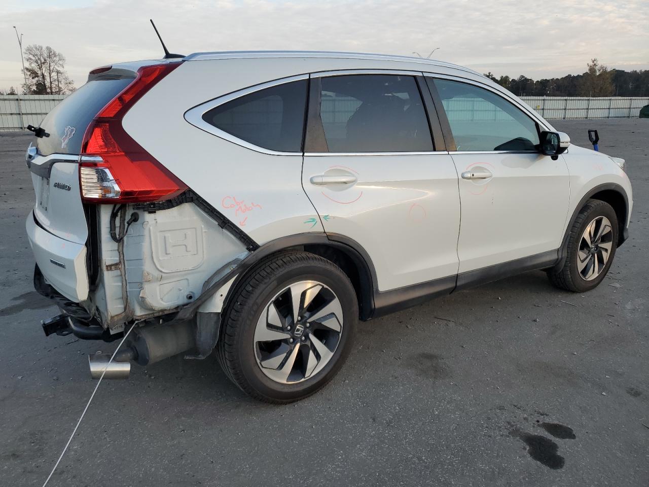 Obraz 3 z 2015 HONDA CR-V TOURING 2015 z VIN 5J6RM4H97FL106162