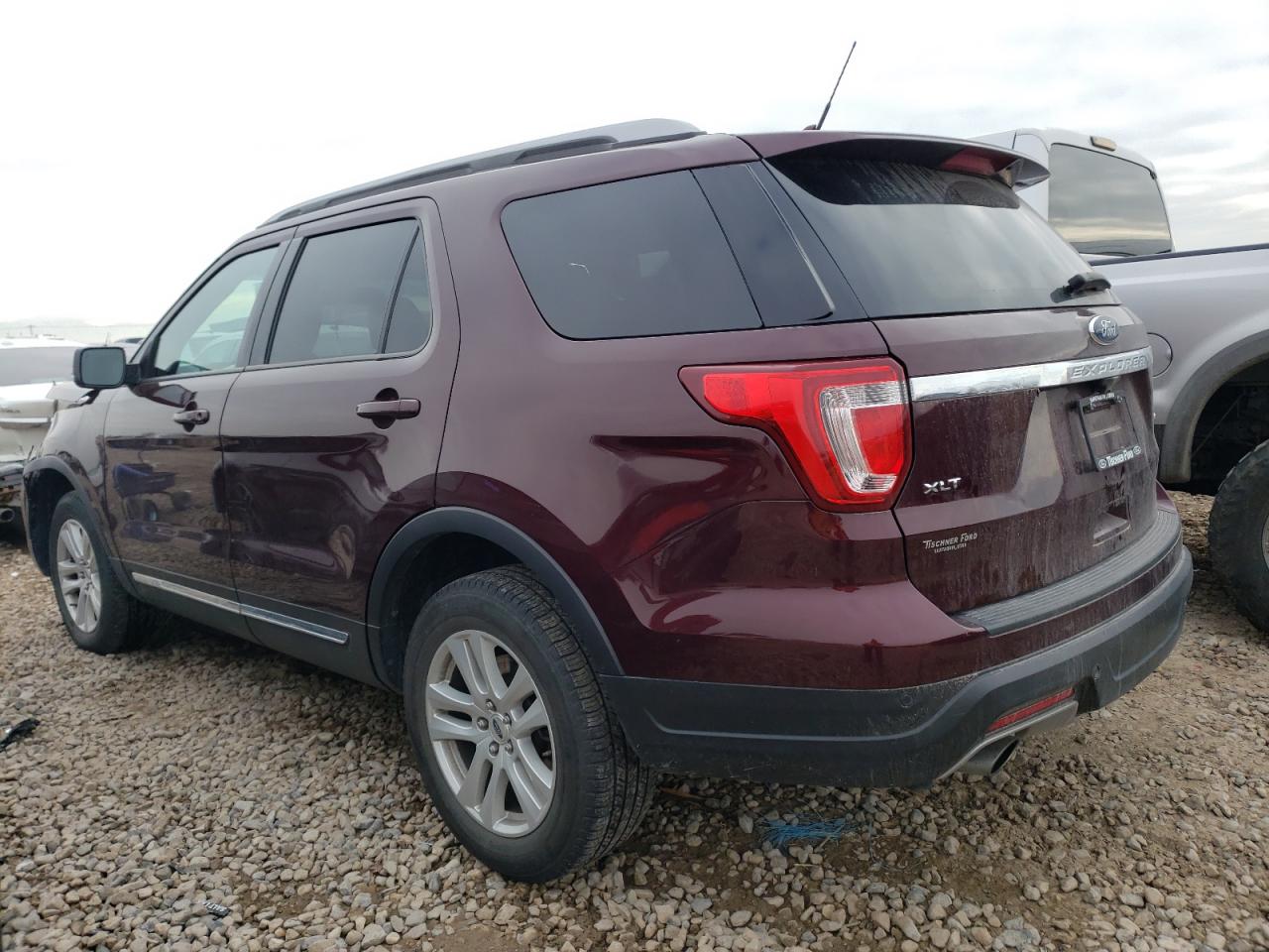 Изображение 2 2019 FORD EXPLORER XLT 2019 с VIN 1FM5K8DH5KGA46640
