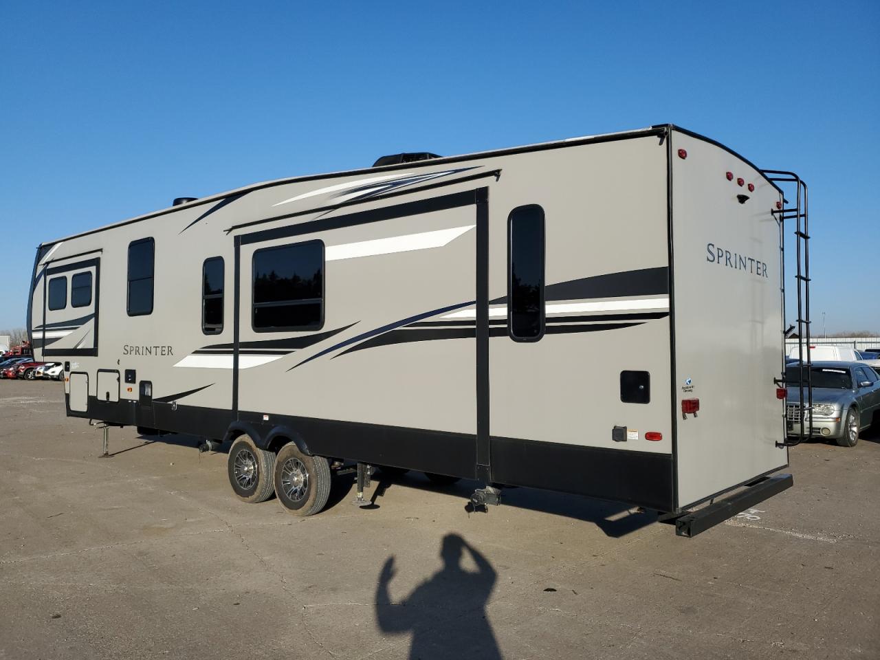 Image 3 of 2020 SPRI TRAVEL TRL 2020 with VIN 4YDF35528L1532598