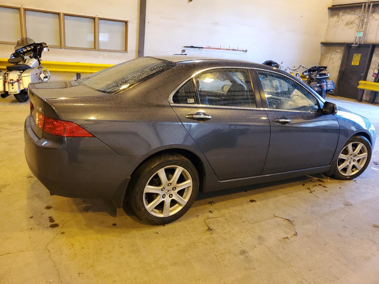 Image 3 of 2004 ACURA TSX  2004 with VIN JH4CL96824C017861