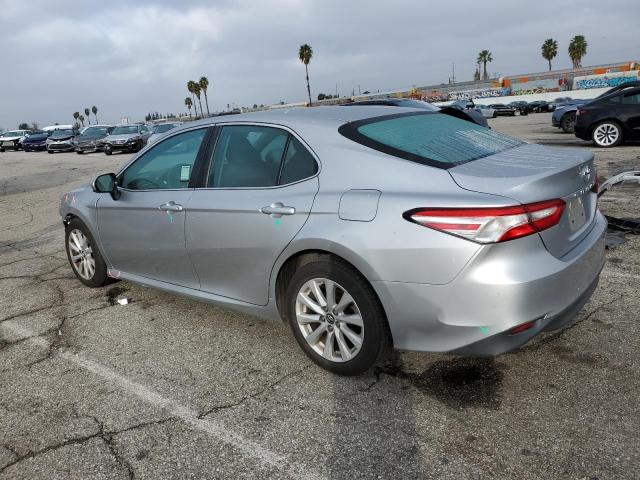 Obraz 2 z 2018 TOYOTA CAMRY L 2018 z VIN 4T1B11HK0JU655010