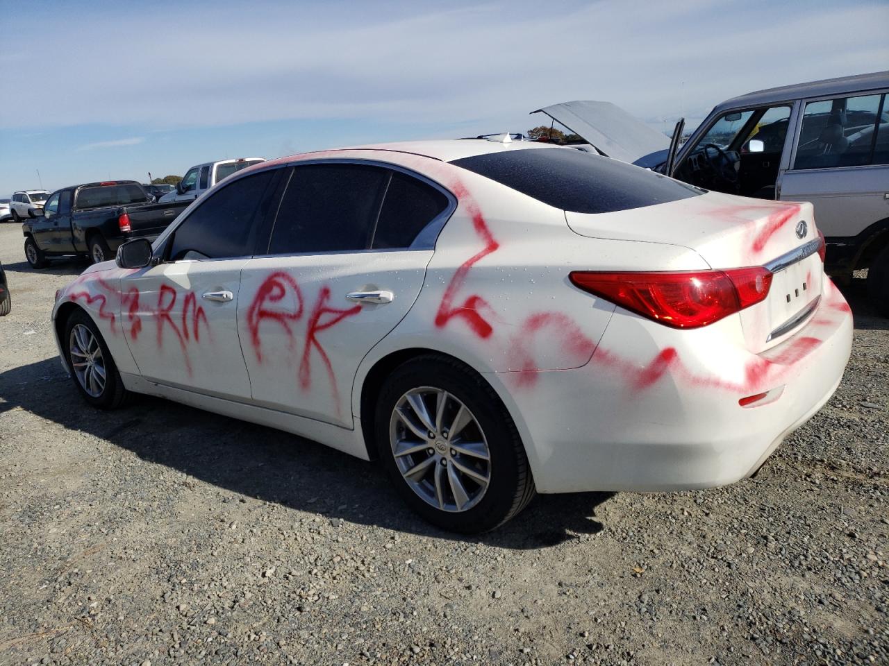Image 2 of Infiniti Q50 Premium 2016 with VIN JN1EV7AR6GM341910