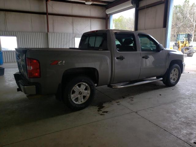 Image 3 of 2013 CHEVROLET SILVERADO K1500 LT 2013 with VIN 3GCPKSE29DG332731