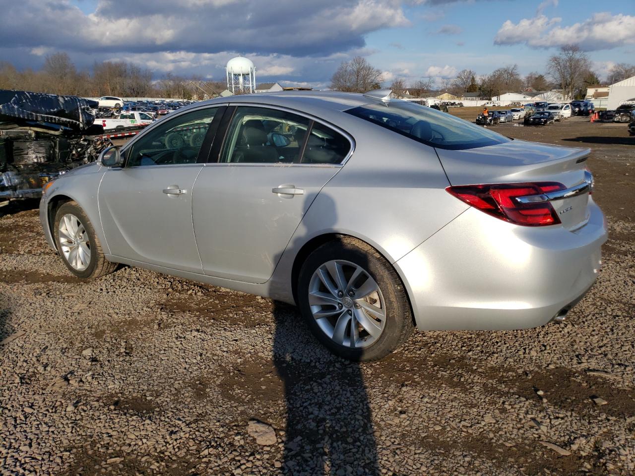 Image 2 of 2016 BUICK REGAL  2016 with VIN 2G4GL5EX9G9188411