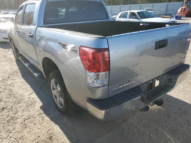 Image 2 of 2011 TOYOTA TUNDRA CREWMAX SR5 2011 with VIN 5TFEY5F11BX102381