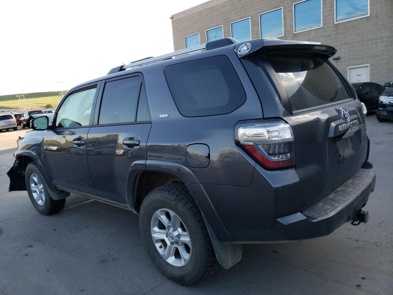 Image 2 of 2020 TOYOTA 4RUNNER SR5/SR5 PREMIUM 2020 with VIN JTEBU5JR9L5756968