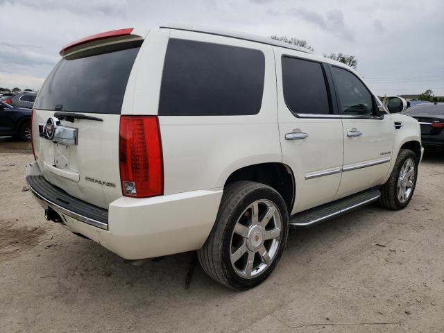 Image 3 of 2011 CADILLAC ESCALADE  2011 with VIN 1GYS3AEF6BR374852