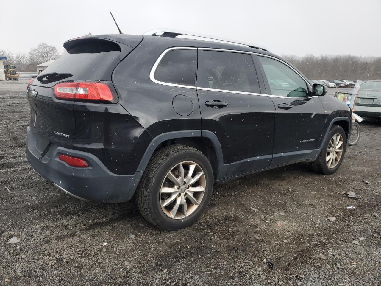 Image 3 of 2014 JEEP CHEROKEE LIMITED 2014 with VIN 1C4PJMDBXEW146005