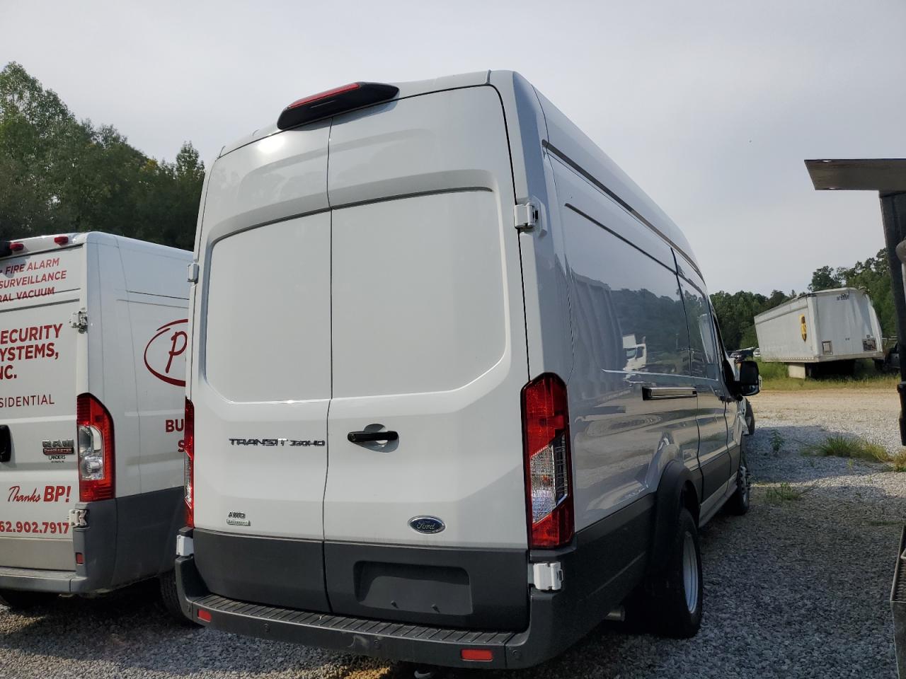 Изображение 3 2023 FORD TRANSIT T-350 HD 2023 с VIN 1FTRU8UG2PKA59292