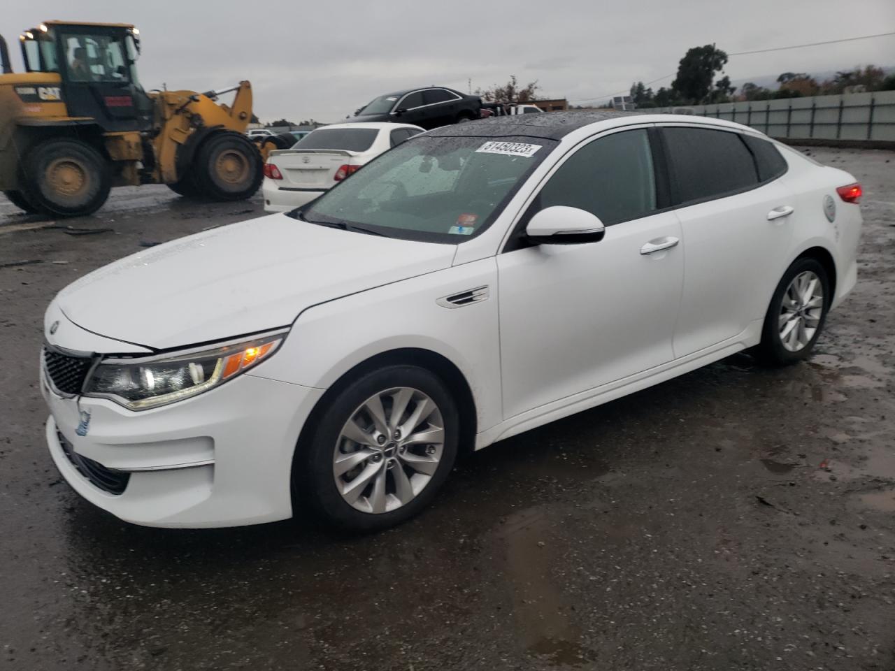 Obraz 1 z 2016 KIA OPTIMA EX 2016 z VIN 5XXGU4L32GG074545