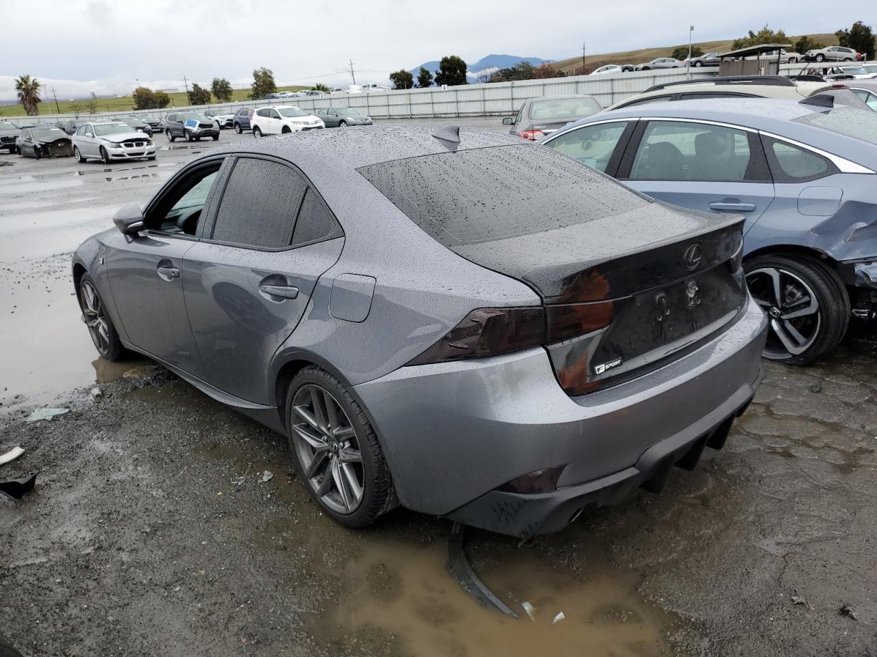Obraz 2 z 2016 LEXUS IS 200T 2016 z VIN JTHBA1D21G5003041