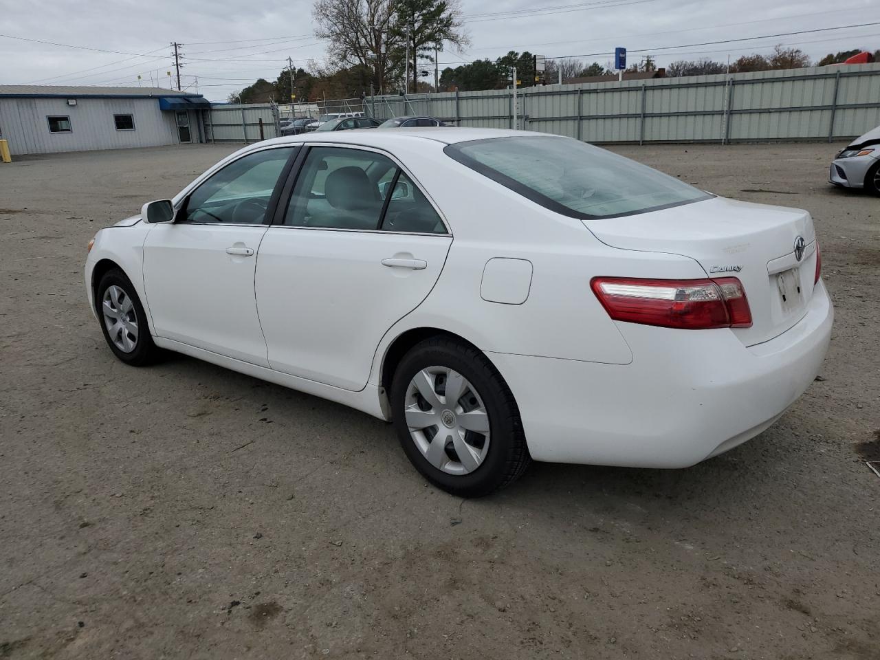 Obraz 2 z 2009 TOYOTA CAMRY BASE 2009 z VIN 4T1BE46K79U891125