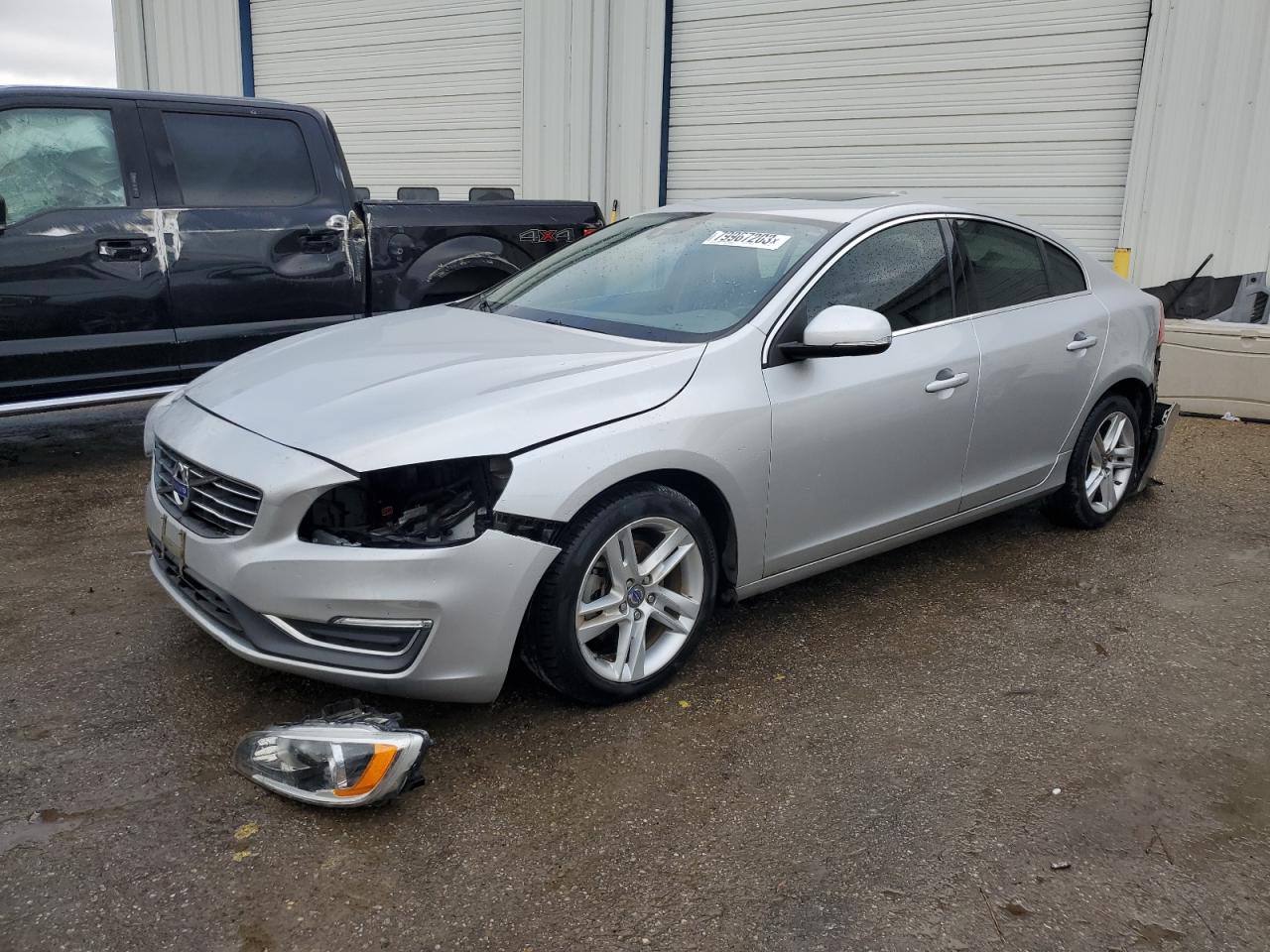 Obraz 1 z 2015 VOLVO S60 PREMIER 2015 z VIN YV140MFB2F1314831