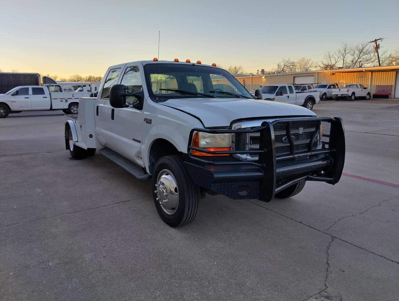 Изображение 1 1999 FORD F550 SUPER DUTY 1999 с VIN 1FDAW56FXXED31365