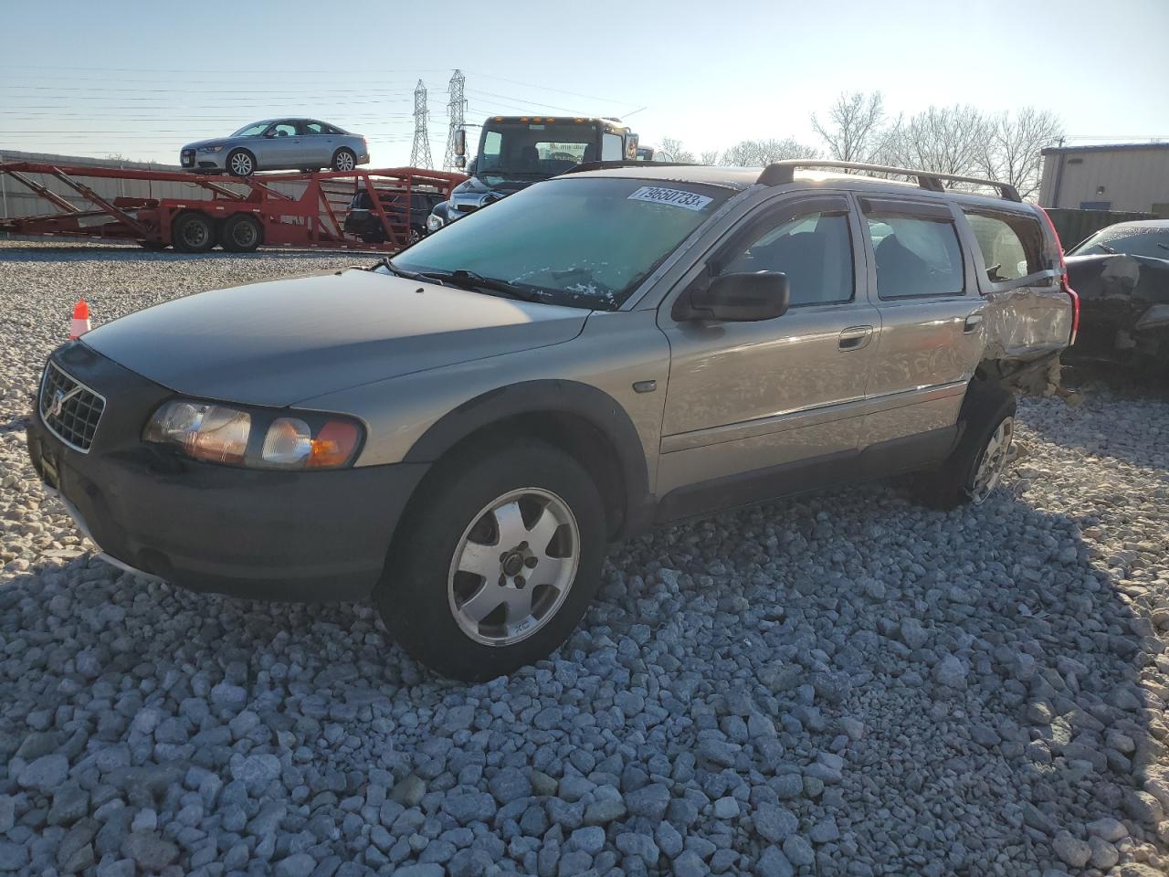 Image 1 of 2001 VOLVO V70 XC 2001 with VIN YV1SZ58D111029239