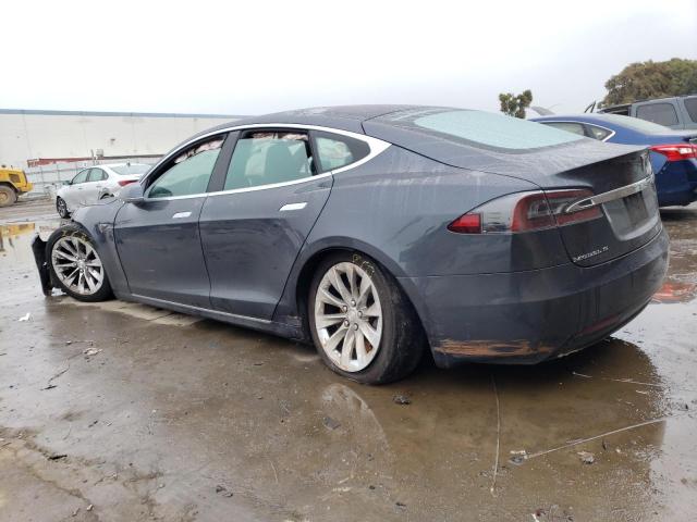 Obraz 2 z 2016 TESLA MODEL S  2016 z VIN 5YJSA1E12GF154654