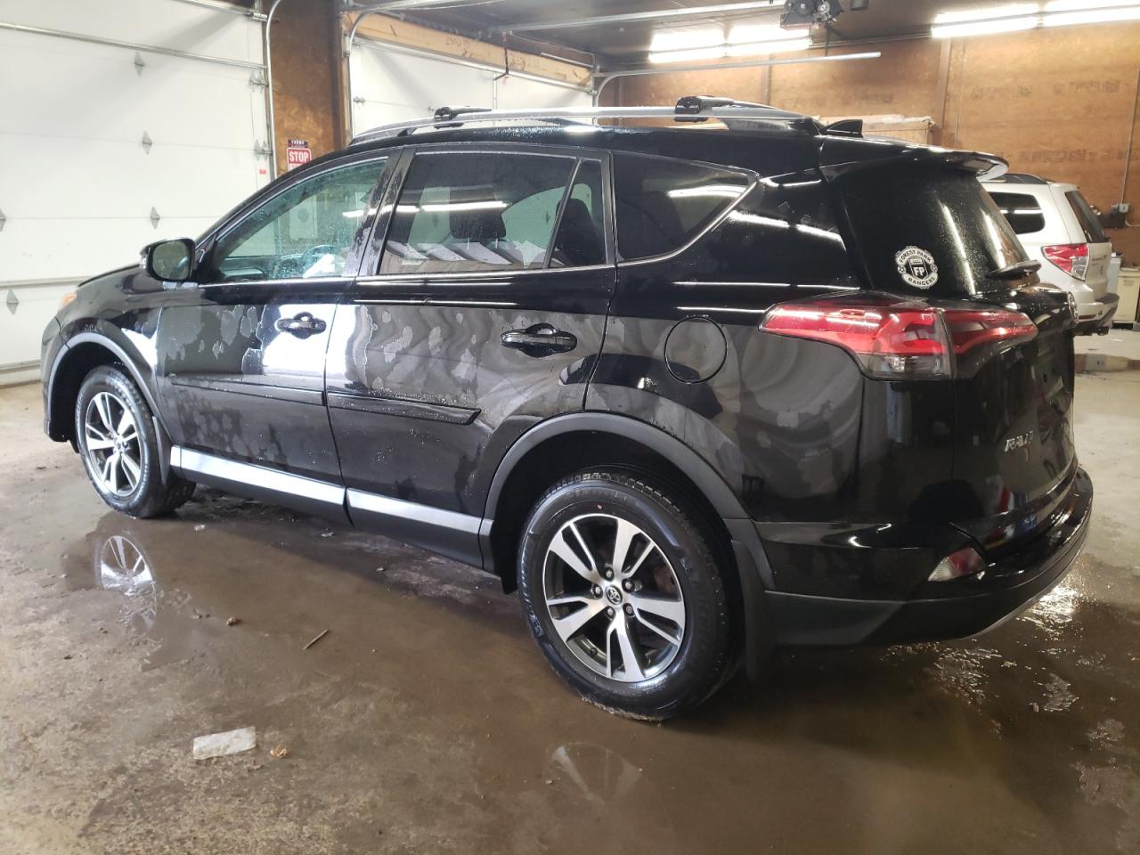 Изображение 2 2018 TOYOTA RAV4 ADVENTURE 2018 с VIN 2T3RFREV0JW780464