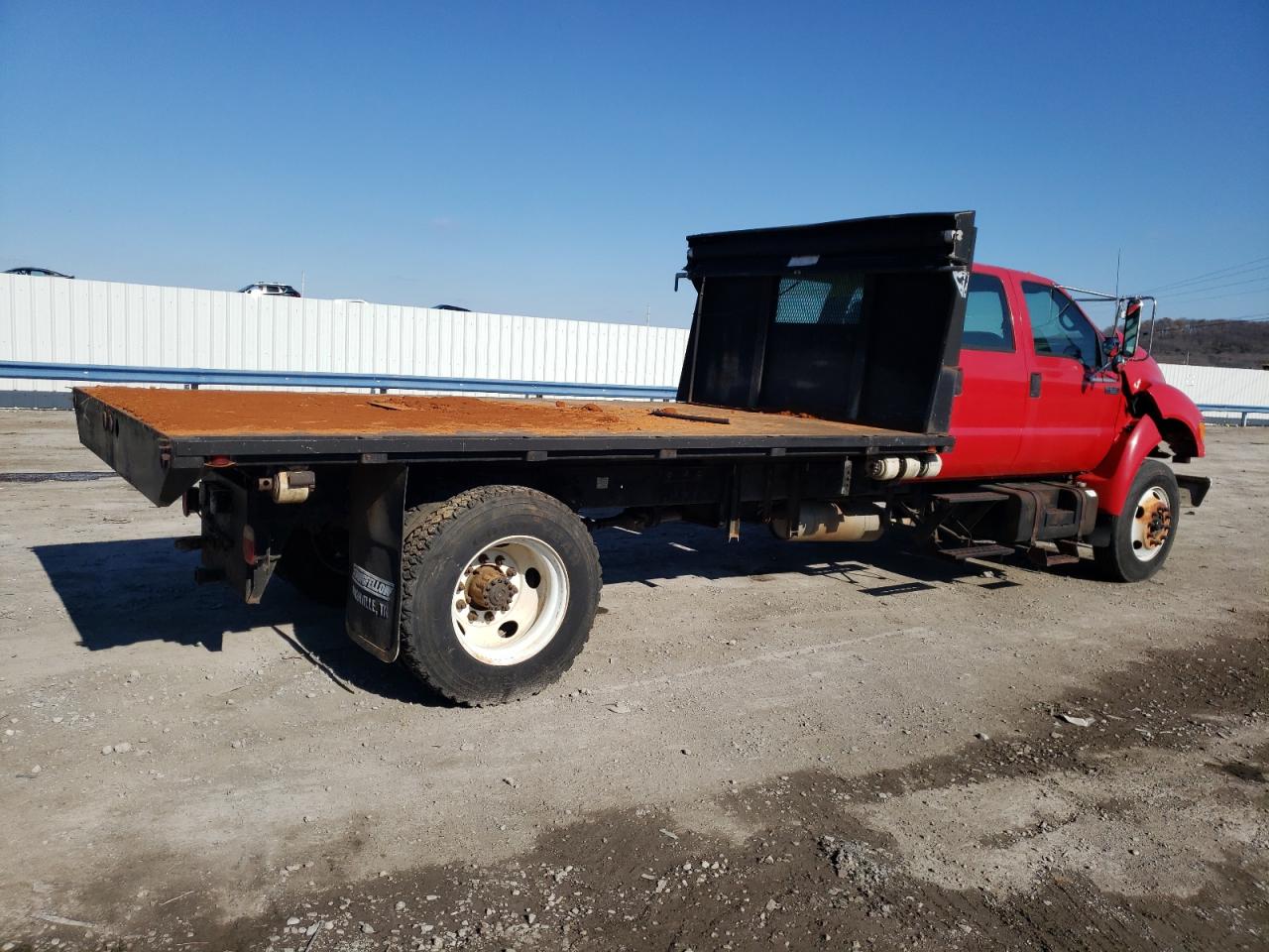 Изображение 3 2001 FORD F650 SUPER DUTY 2001 с VIN 3FDNW656X1MA29228