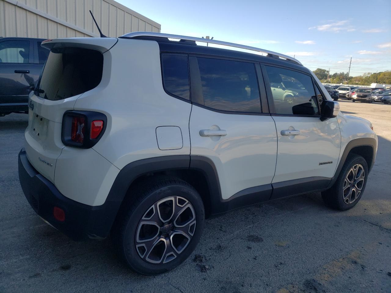 Изображение 3 2015 JEEP RENEGADE LIMITED 2015 с VIN ZACCJBDTXFPB77586