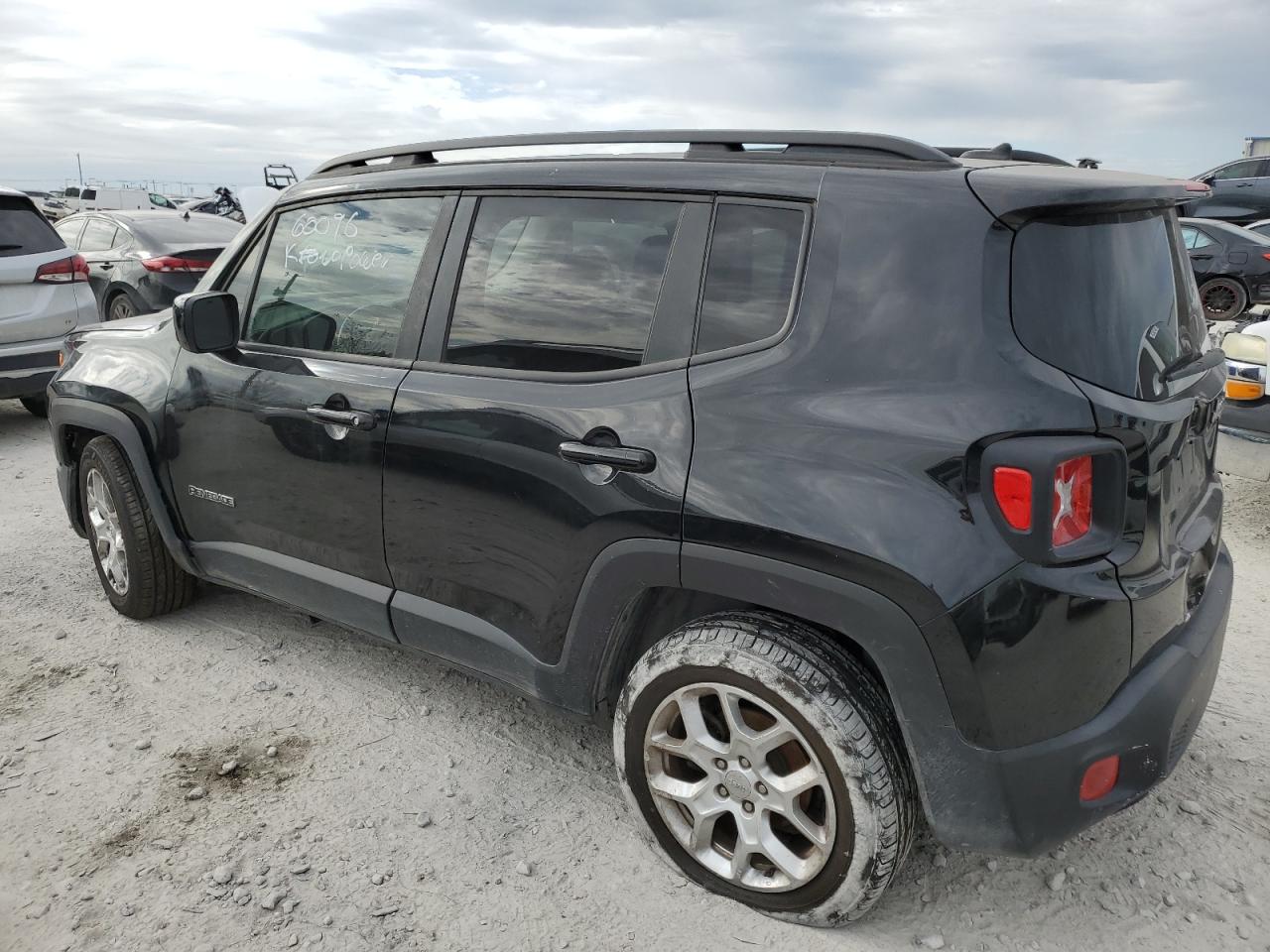 Obraz 2 z 2017 JEEP RENEGADE LATITUDE 2017 z VIN ZACCJABB4HPG26848