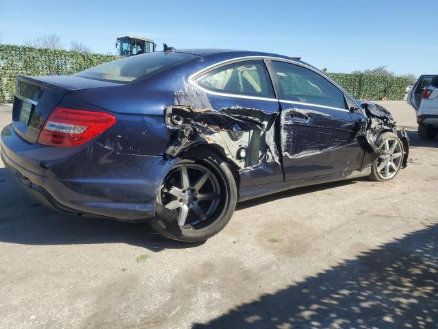 Image 3 of 2012 MERCEDES-BENZ C 250 2012 with VIN WDDGJ4HB3CF821383