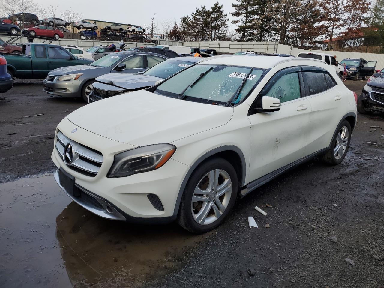 Изображение 1 2015 MERCEDES-BENZ GLA 250 4MATIC 2015 с VIN WDCTG4GB5FJ067388