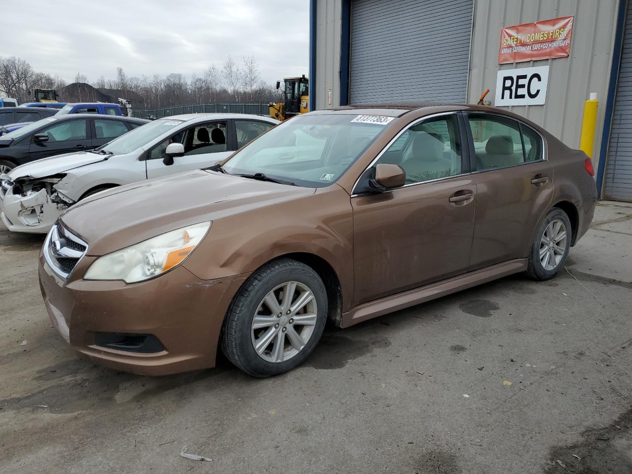 Obraz 1 z 2011 SUBARU LEGACY 2.5I PREMIUM 2011 z VIN 4S3BMBC66B3211472