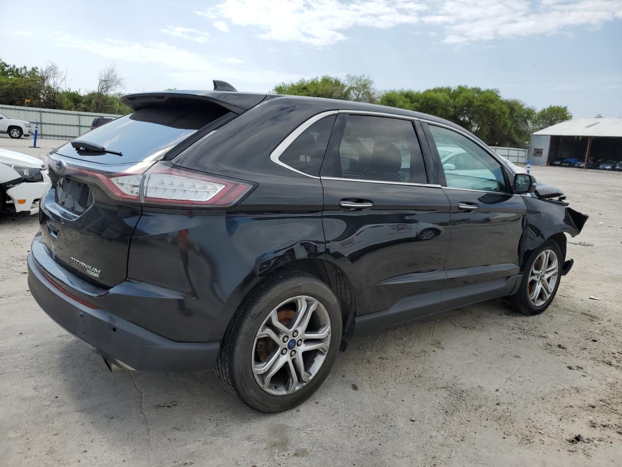 Obraz 3 z Ford Edge Titanium 2015 z VIN 2FMTK3K95FBB09576