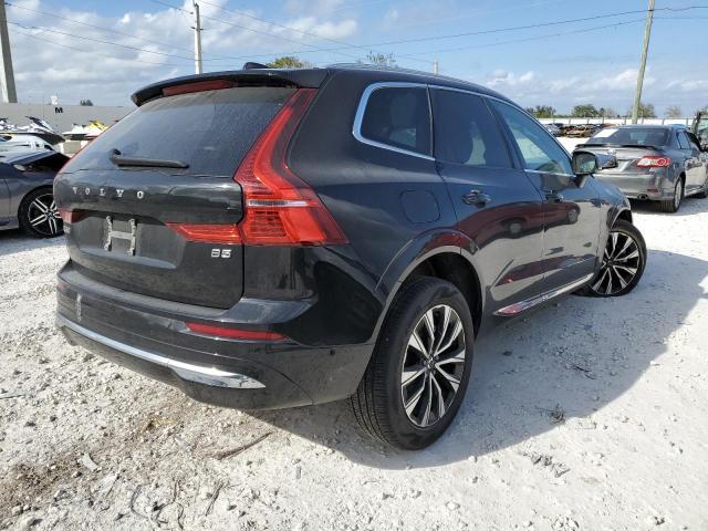 Obraz 3 z 2023 VOLVO XC60 PLUS 2023 z VIN YV4L12DE3P1278162