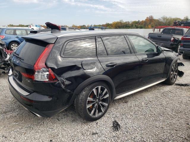 Obraz 3 z 2020 VOLVO V60 CROSS COUNTRY T5 MOMENTUM 2020 z VIN YV4102WKXL1031034