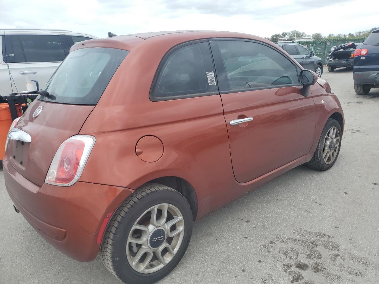 Obraz 3 z 2015 FIAT 500 POP 2015 z VIN 3C3CFFAR2FT561893