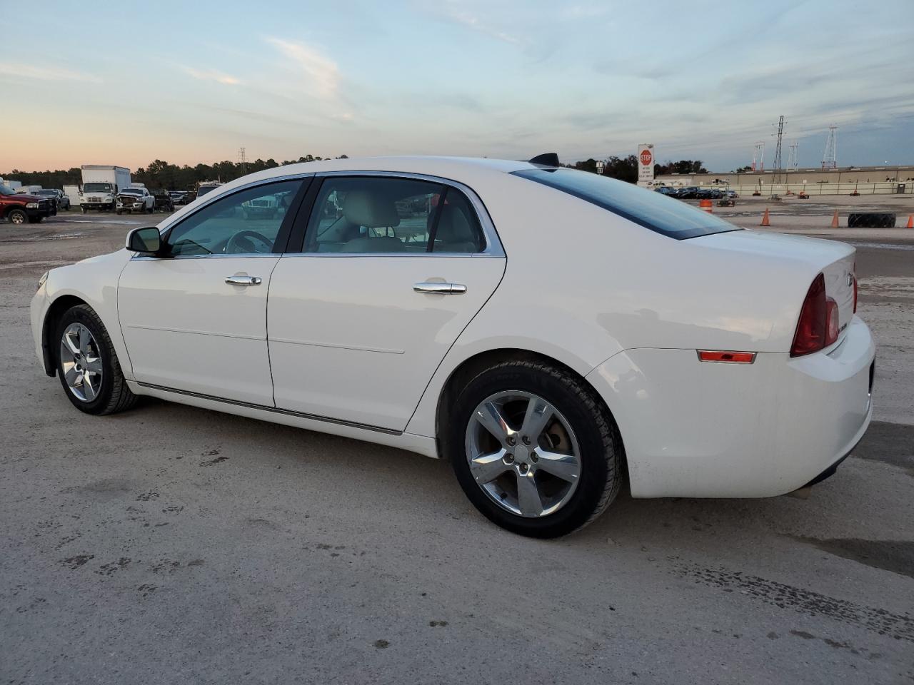 Изображение 2 2012 CHEVROLET MALIBU 2LT 2012 с VIN 1G1ZD5EU2CF311976