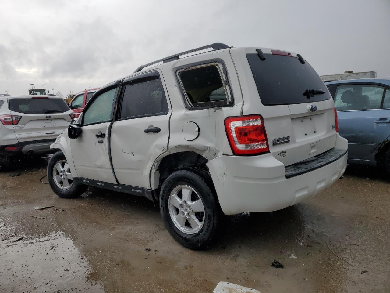 Obraz 2 z 2010 FORD ESCAPE XLT 2010 z VIN 1FMCU0DGXAKB07843