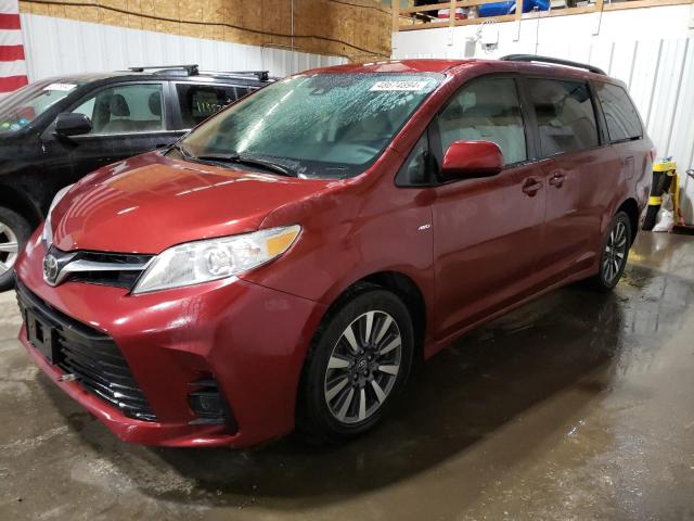 2018 TOYOTA SIENNA LE 2018 image