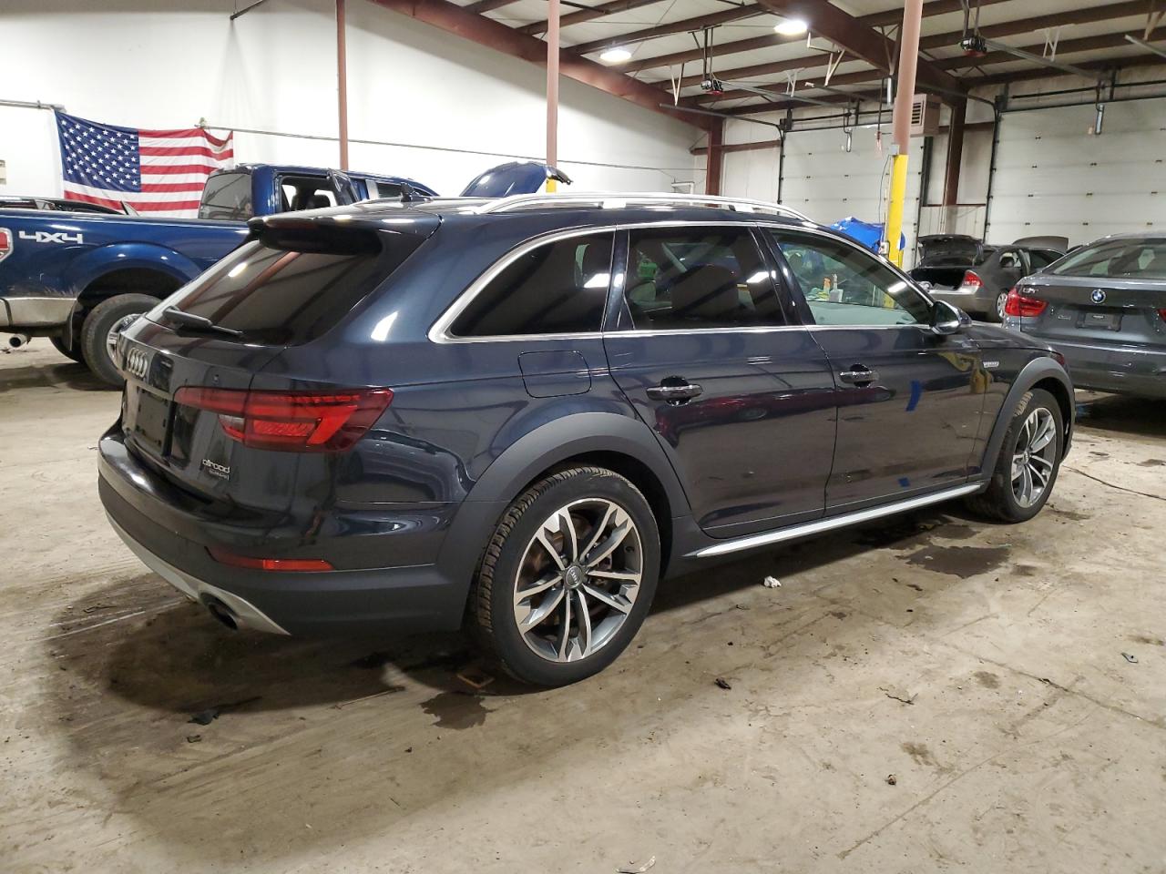 Изображение 3 2018 AUDI A4 ALLROAD PREMIUM PLUS 2018 с VIN WA18NAF48JA028557