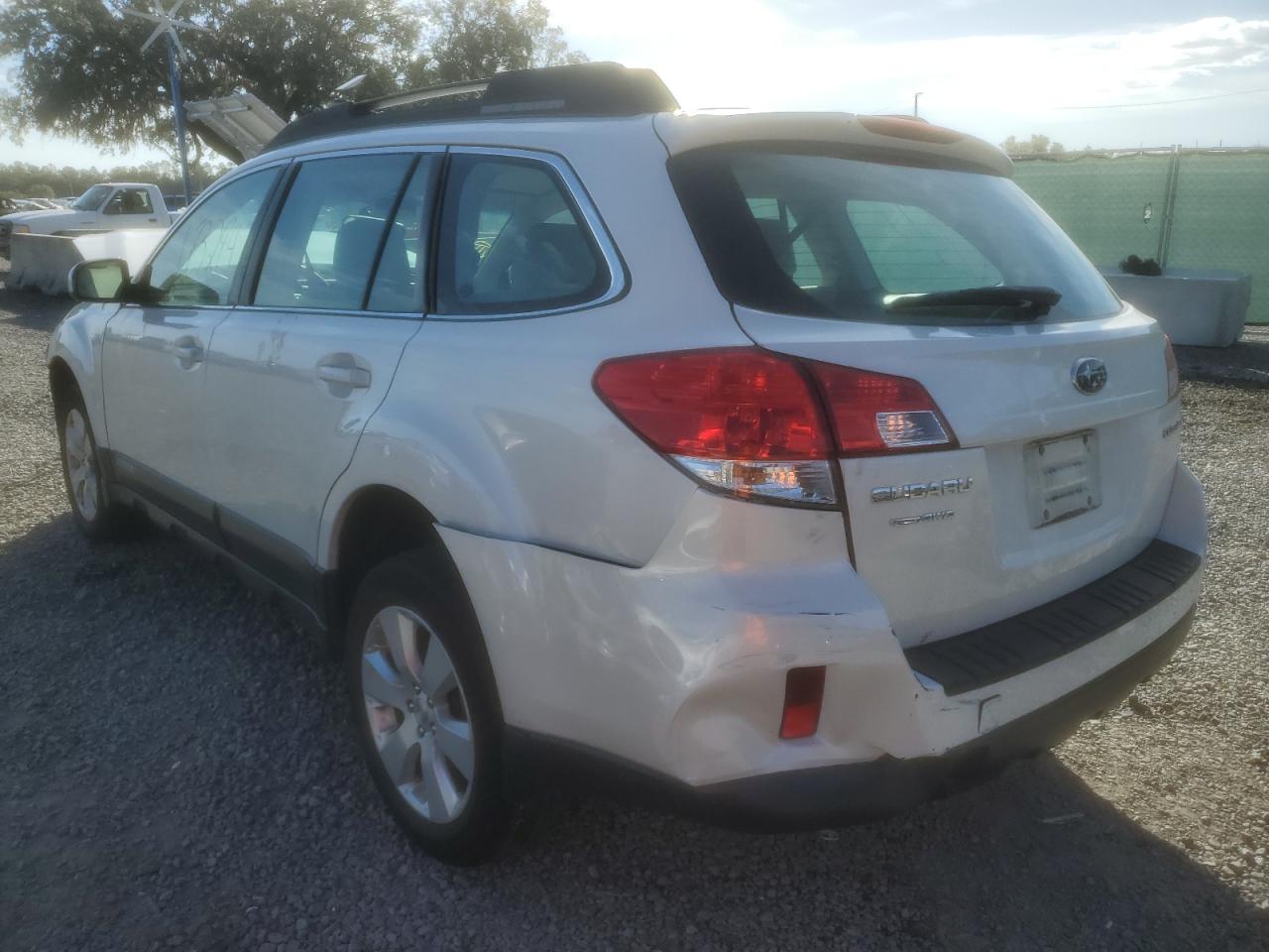 Obraz 2 z 2012 SUBARU OUTBACK 2.5I 2012 z VIN 4S4BRCAC6C3288355