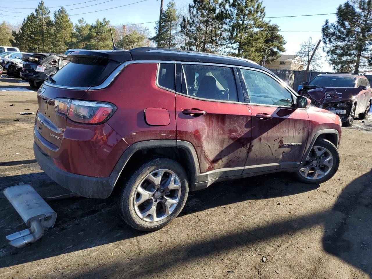 Image 3 of 2020 JEEP COMPASS LIMITED 2020 with VIN 3C4NJDCB0LT204019