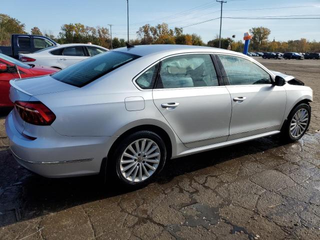 Изображение 3 2017 VOLKSWAGEN PASSAT SE 2017 с VIN 1VWBT7A38HC045180