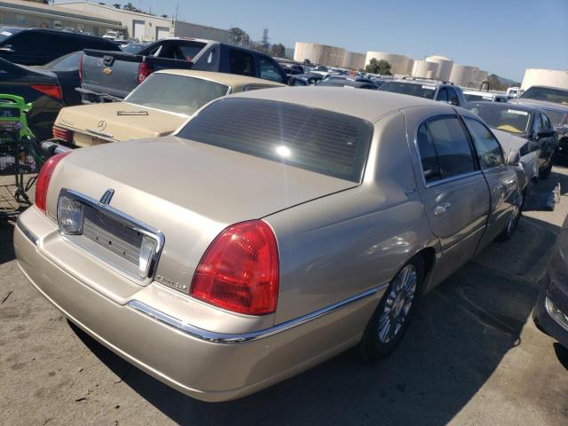 Image 3 of 2007 LINCOLN TOWN CAR SIGNATURE LONG WHEELBASE 2007 with VIN 1LNHM85W67Y613749