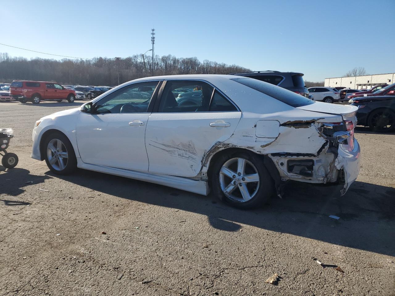 Изображение 2 2014 TOYOTA CAMRY L 2014 с VIN 4T1BF1FK9EU326896