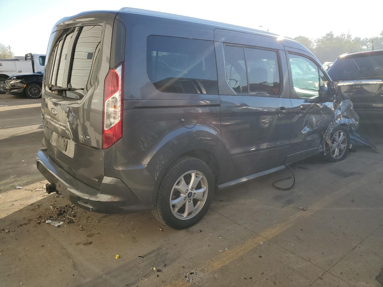 Изображение 3 2016 FORD TRANSIT CONNECT XLT 2016 с VIN NM0GE9F7XG1281816