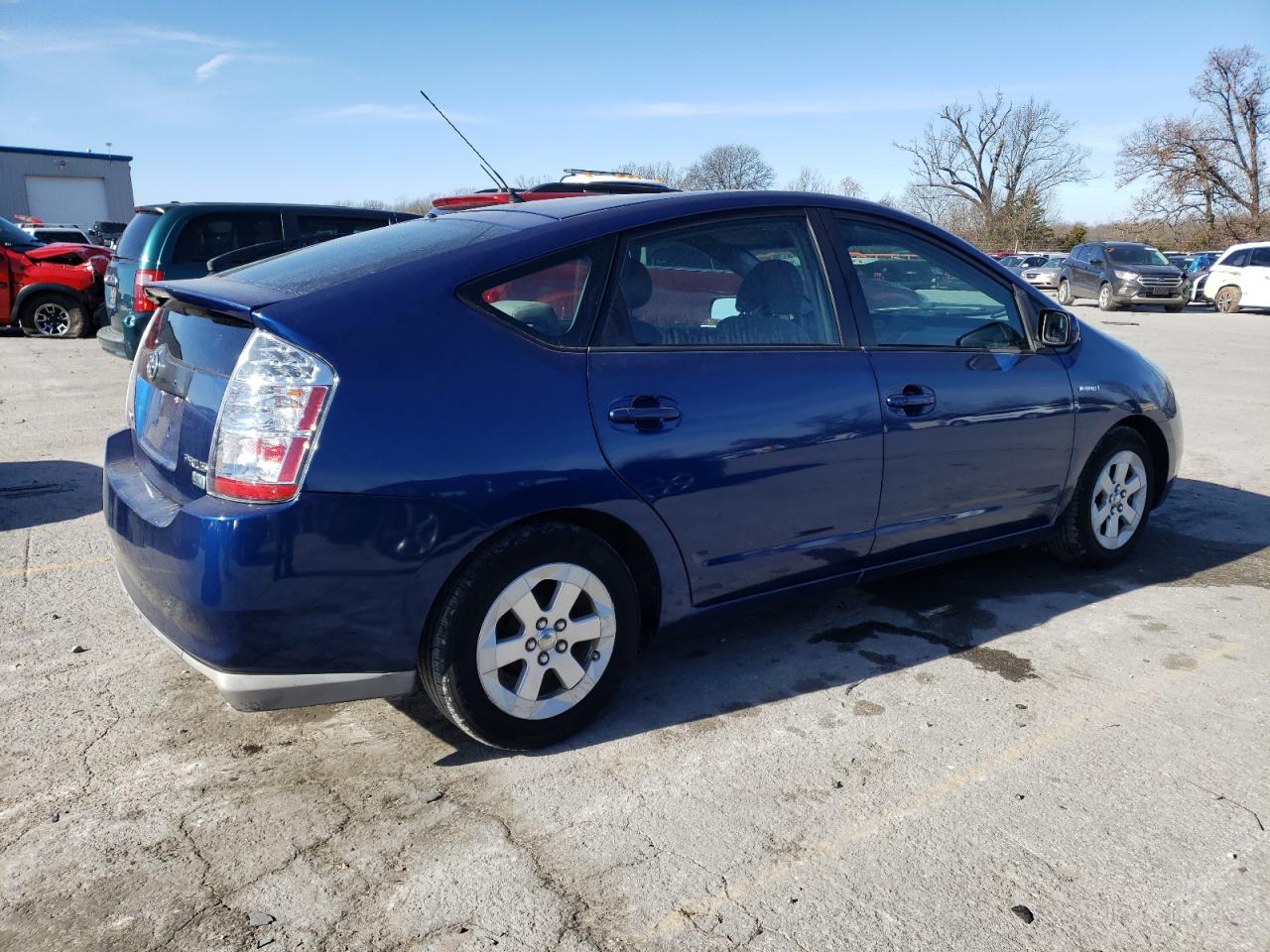 Изображение 3 2008 TOYOTA PRIUS  2008 с VIN JTDKB20U887806124
