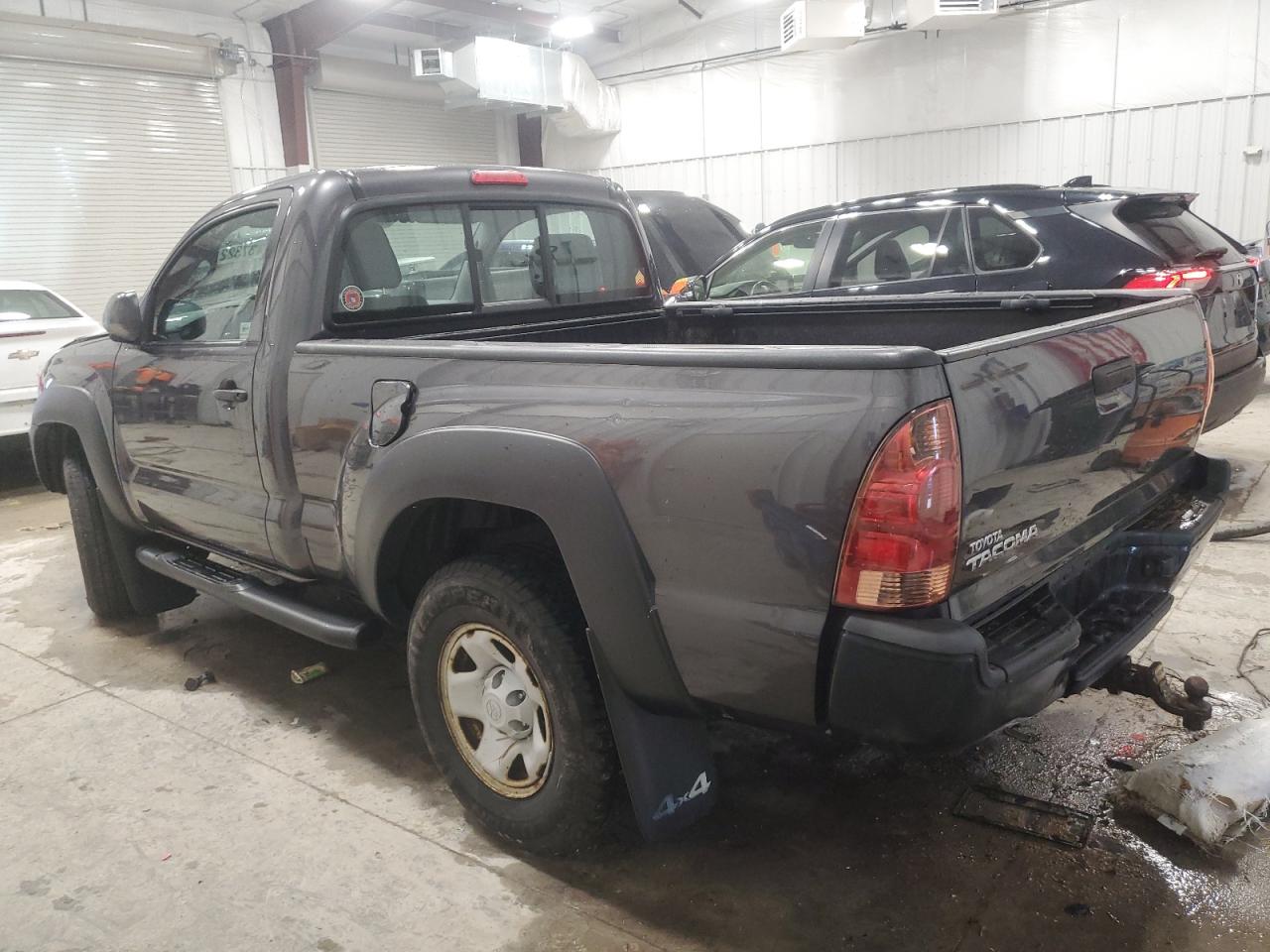 Image 2 of 2013 TOYOTA TACOMA  2013 with VIN 5TFPX4EN8DX015137