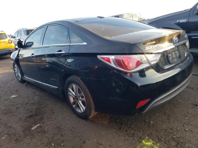 Image 2 of 2013 HYUNDAI SONATA HYBRID 2013 with VIN KMHEC4A49DA067360