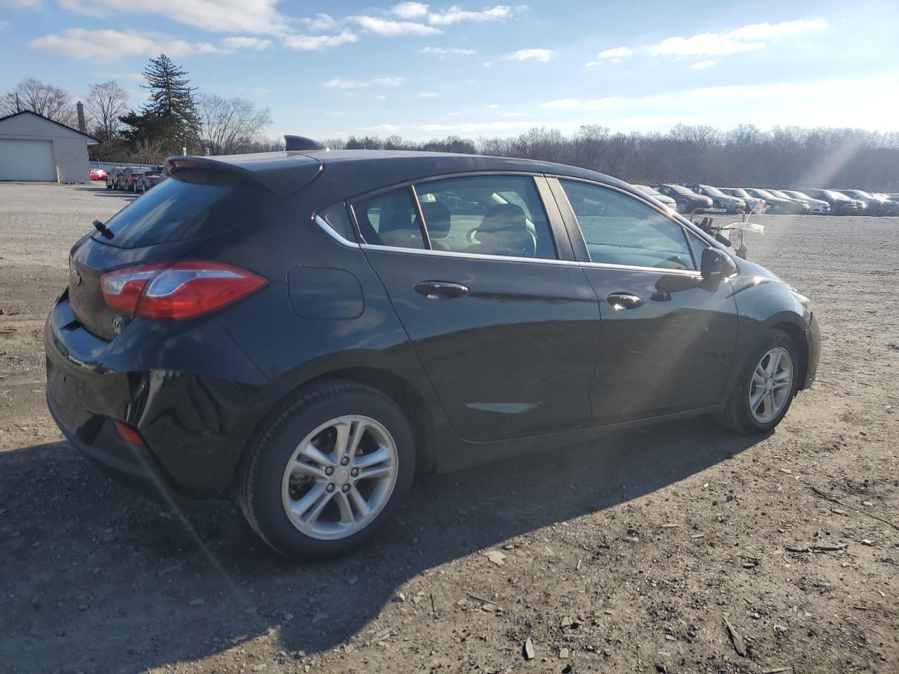 Изображение 3 2018 CHEVROLET CRUZE LT 2018 с VIN 3G1BE6SM1JS600154