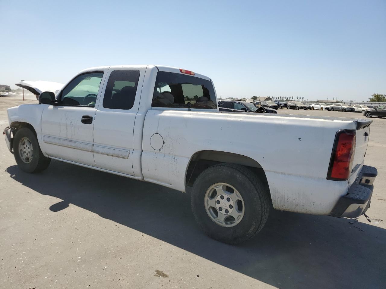 Изображение 2 2004 CHEVROLET SILVERADO C1500 2004 с VIN 2GCEC19V641113964