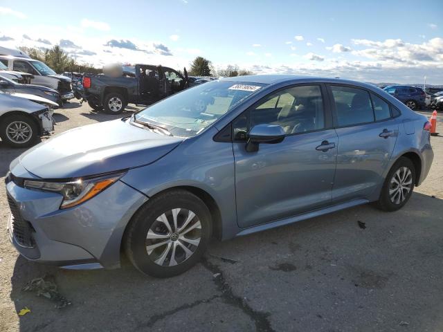 Image 1 of 2022 TOYOTA COROLLA LE 2022 with VIN JTDEAMDE2NJ057818