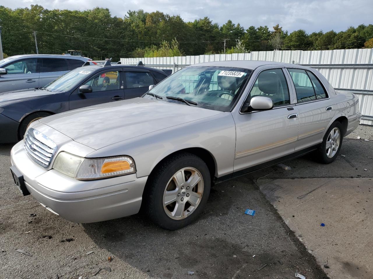 Изображение 2011 FORD CROWN VICTORIA LX 2011