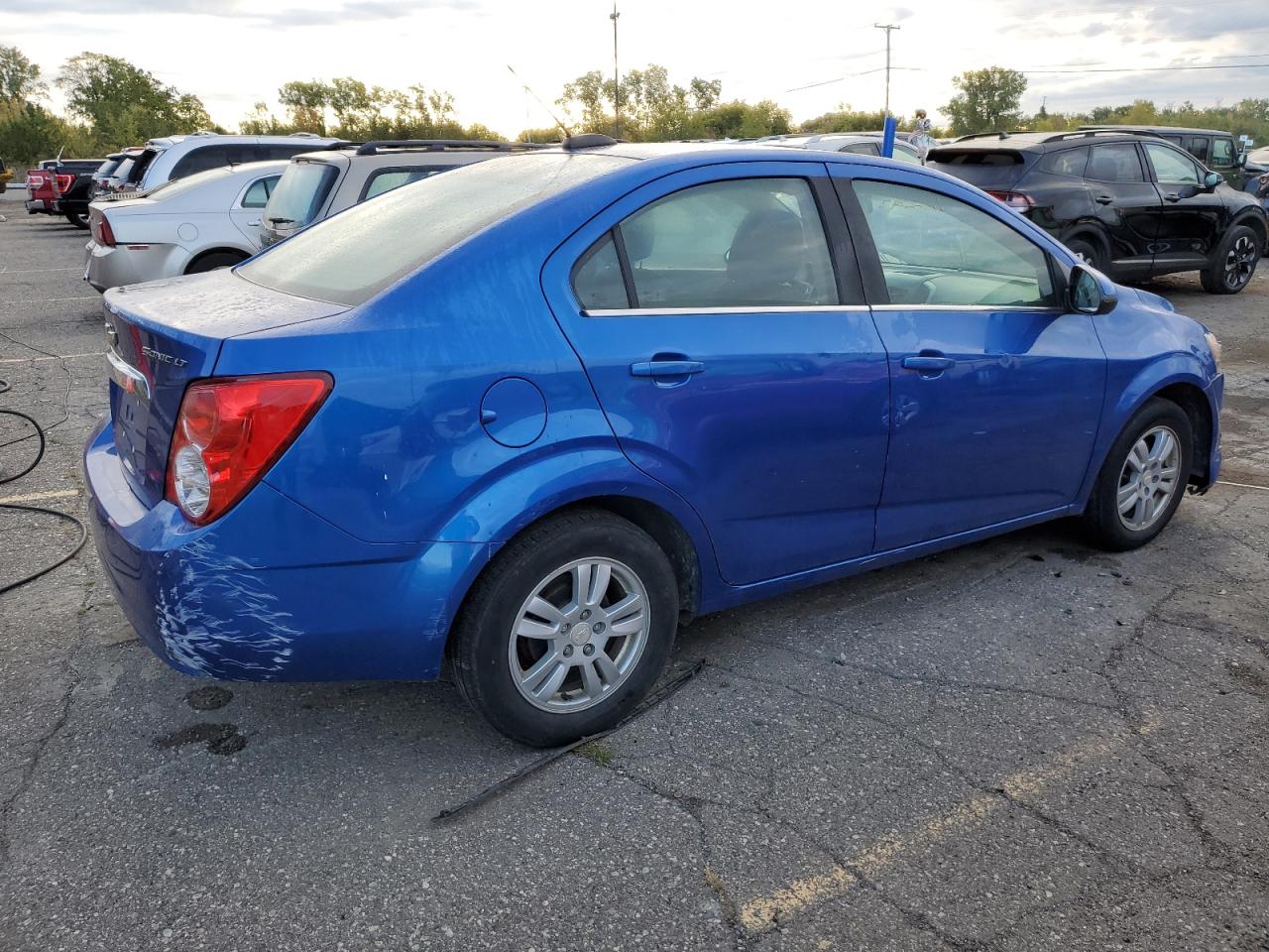 Image 3 of 2016 CHEVROLET SONIC LT 2016 with VIN 1G1JC5SH2G4176295