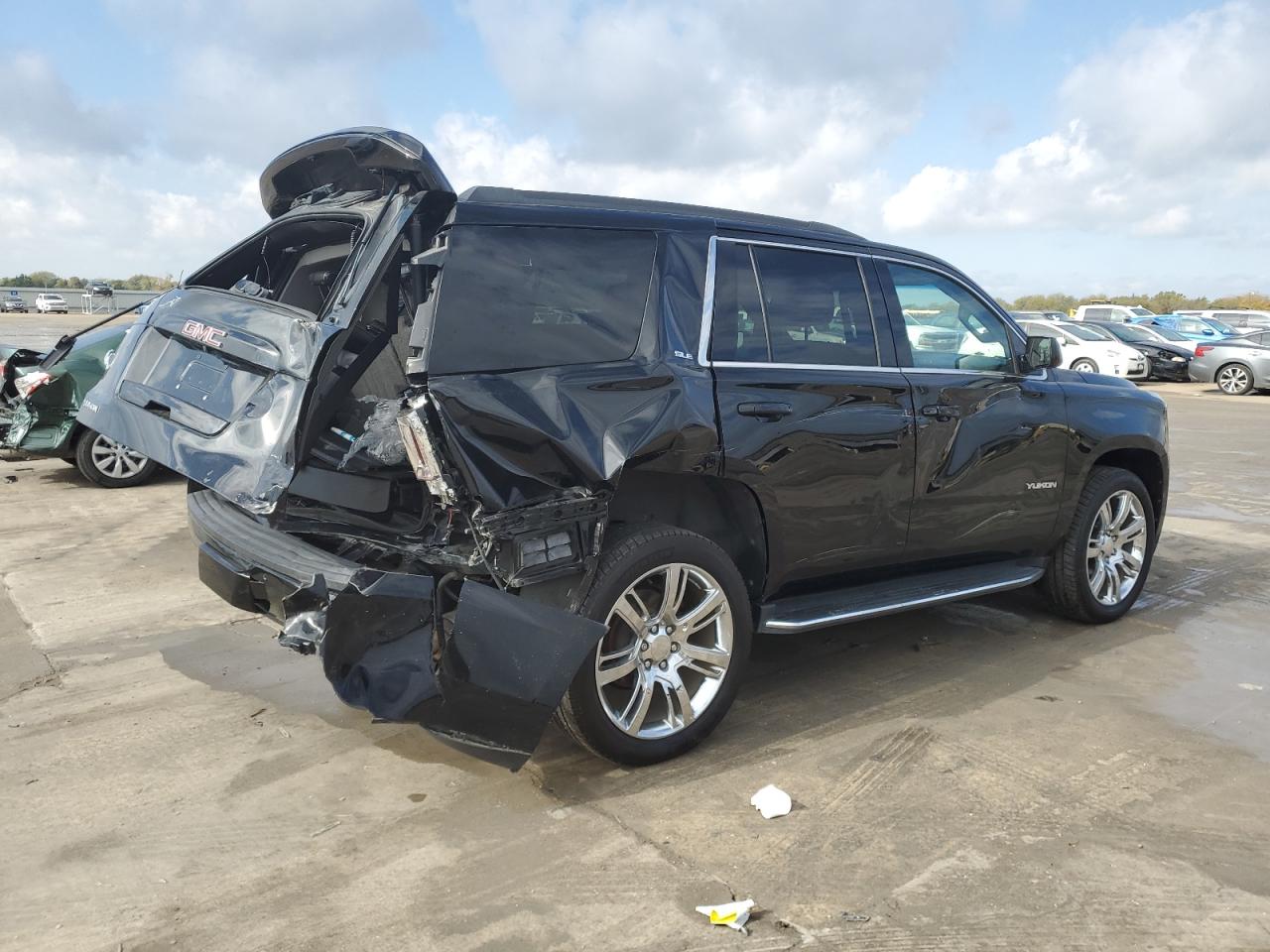 Изображение 3 2019 GMC YUKON SLE 2019 с VIN 1GKS1AKC1KR226473